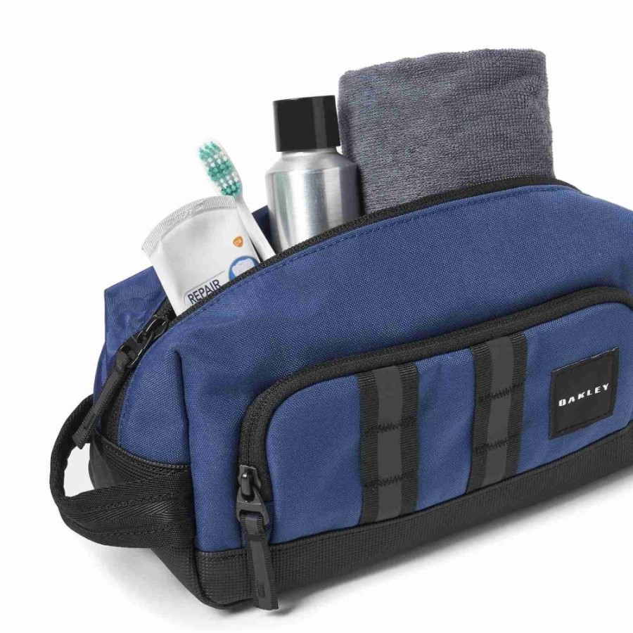 OAKLEY UTILITY BEAUTY CASE Dark Blue OS 921444-609